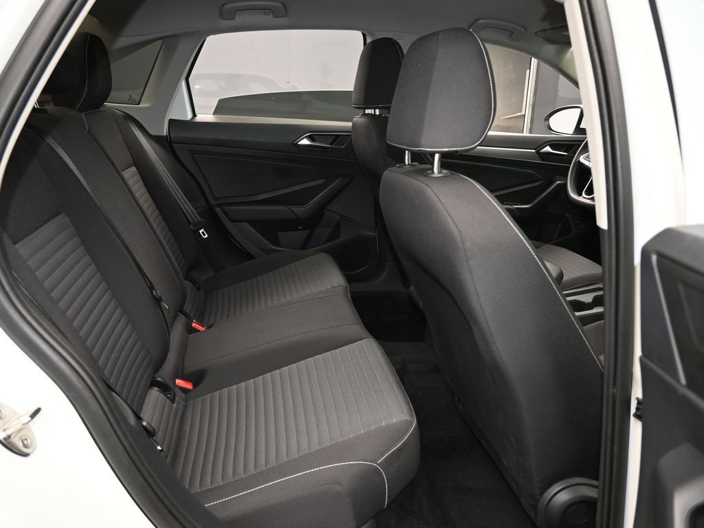 Used 2023 Volkswagen Jetta S image 38