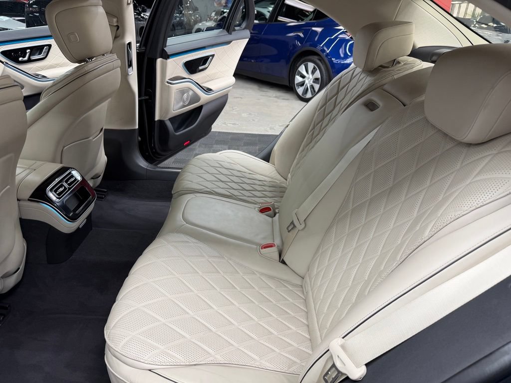Used 2024 Mercedes-Benz S 580 4MATIC Sedan image 38