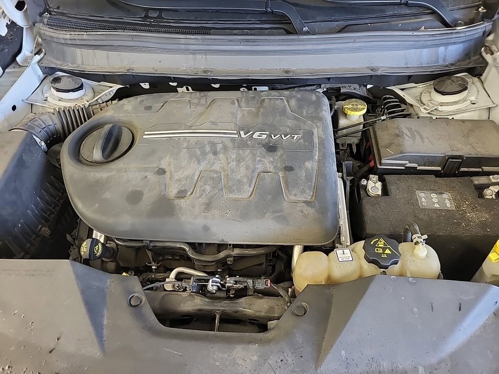 Used 2021 Jeep Cherokee Latitude Lux w/ Comfort/Convenience Group image 47