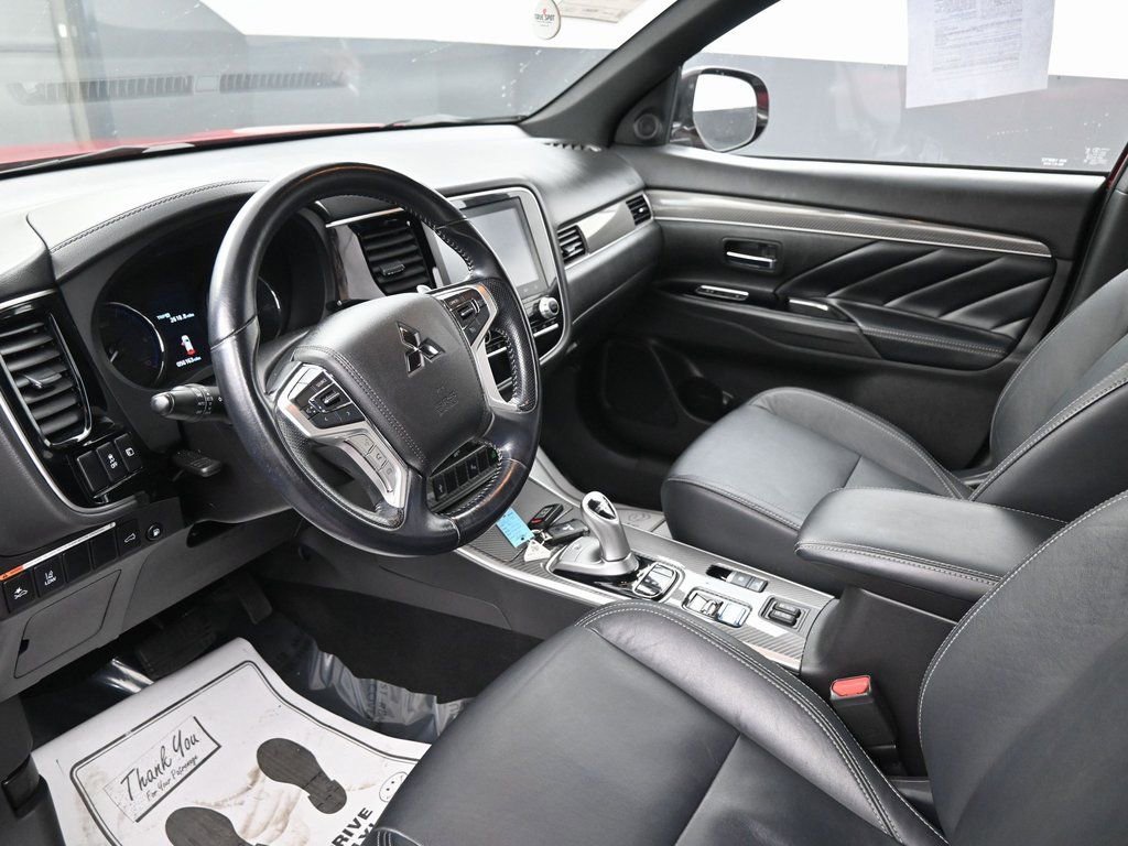 Used 2021 Mitsubishi Outlander SEL image 30