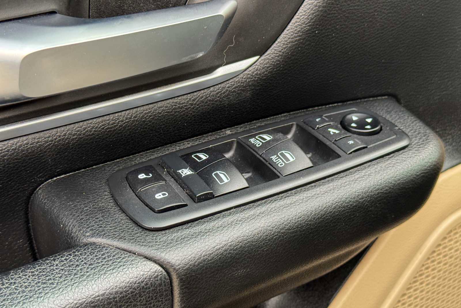 Used 2020 RAM 1500 Big Horn image 16