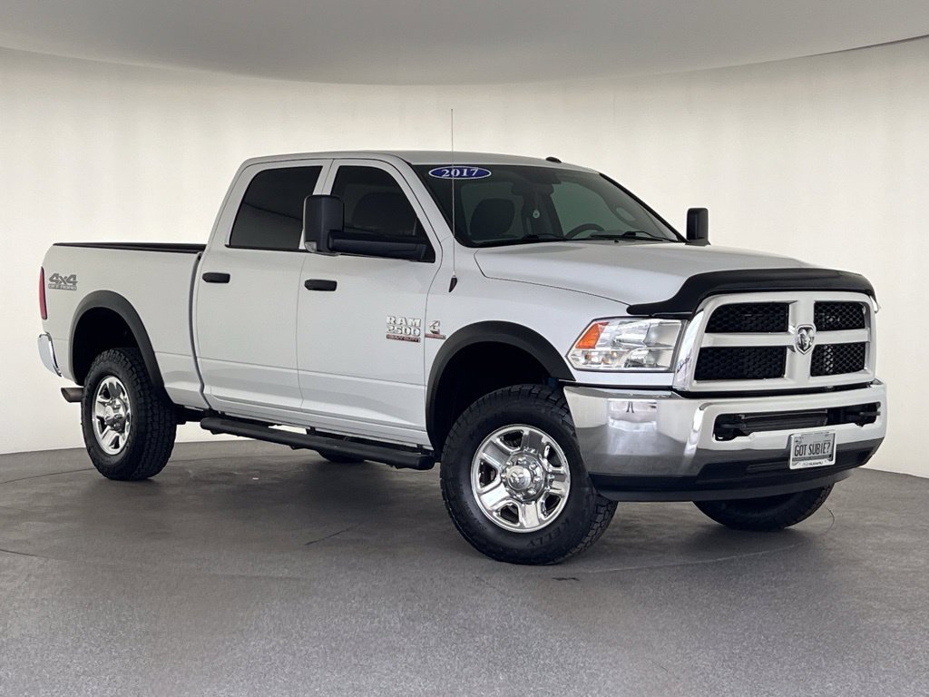Used 2017 RAM 2500 Tradesman w/ Chrome Appearance Group AWD/4WD image 40
