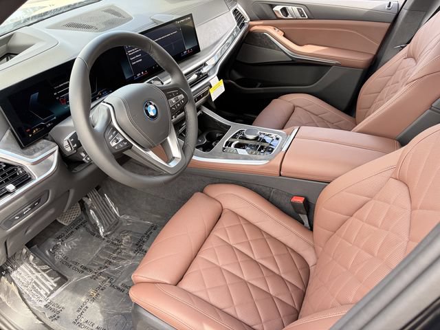 Used 2026 BMW X5 xDrive50e AWD/4WD image 18