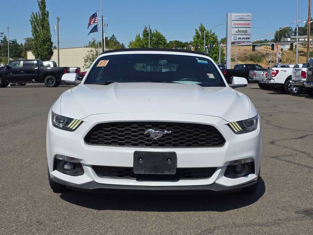 Used 2015 Ford Mustang Premium RWD image 5