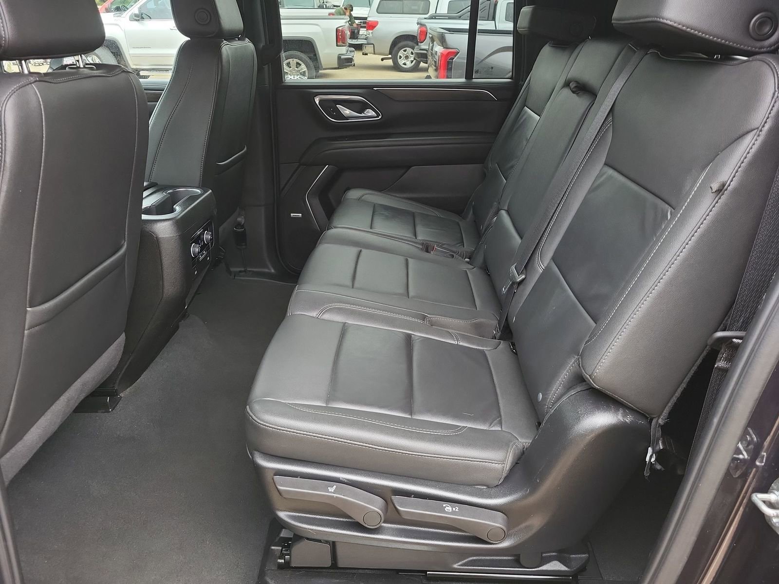 Certified 2024 Chevrolet Suburban LT image 24