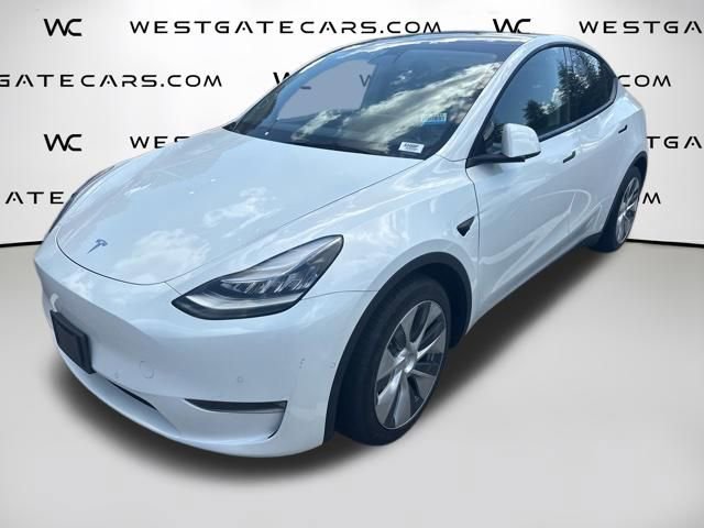 Used 2021 Tesla Model Y Long Range AWD/4WD image 1