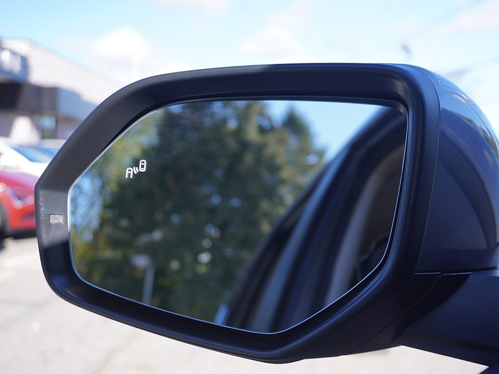 Used 2023 Volkswagen Atlas SE image 42