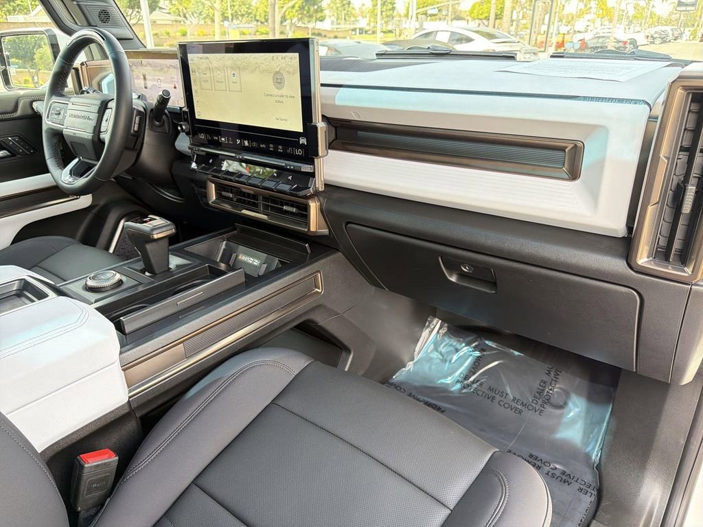 Used 2025 GMC Hummer EV 3X w/ Battery Pack, 24 Module Pack AWD/4WD image 34