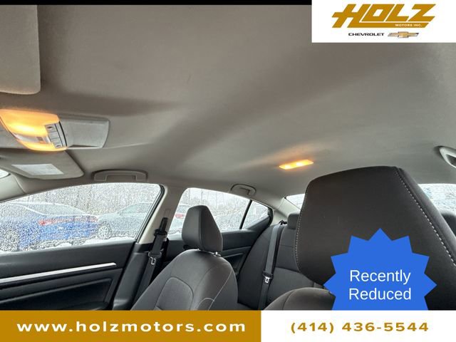 Used 2023 Nissan Altima 2.5 SV image 19