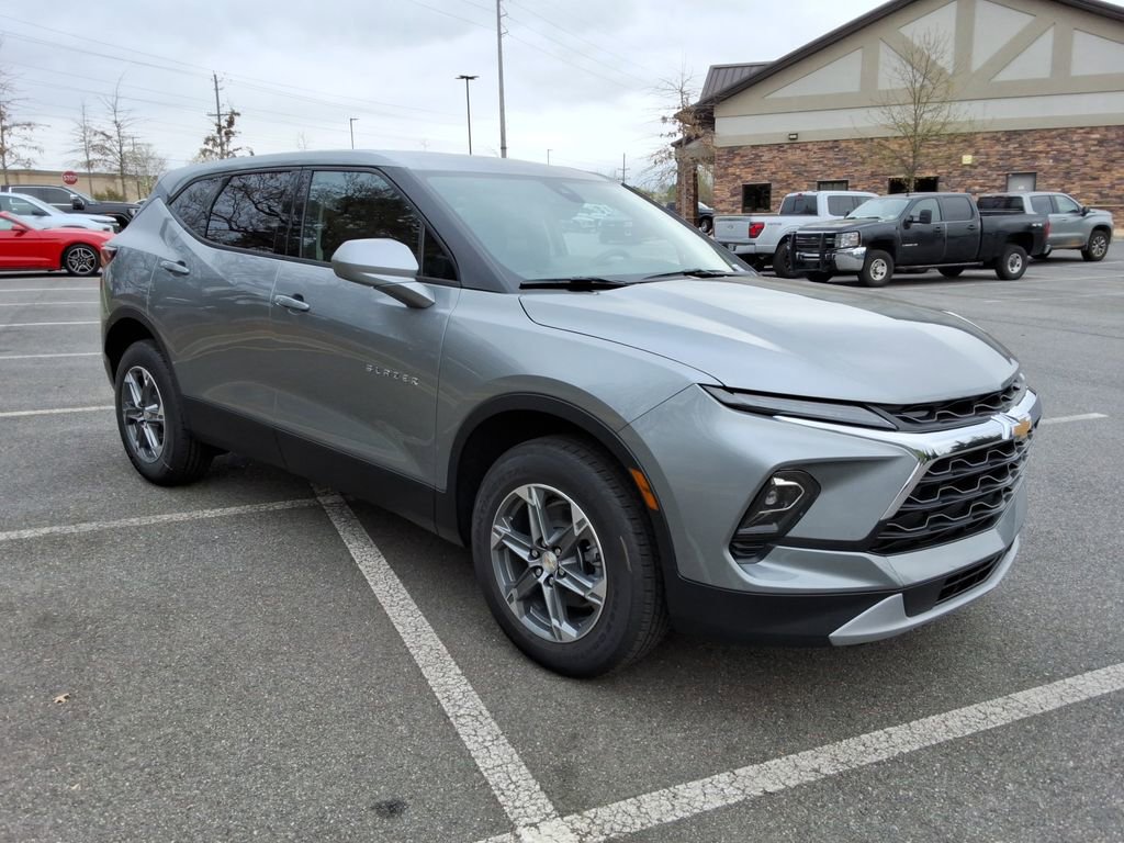 New 2026 Chevrolet Blazer LT FWD image 3