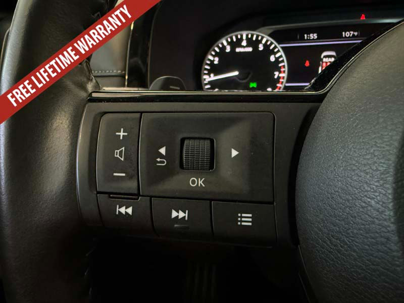 Used 2024 Nissan Pathfinder SL AWD/4WD image 36