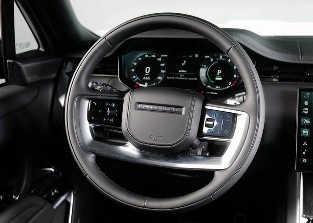 New 2025 Land Rover Range Rover SE image 12