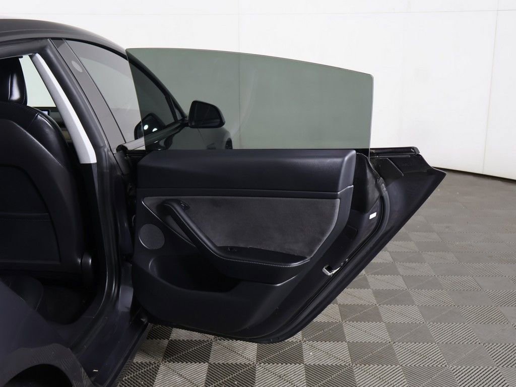 Used 2021 Tesla Model 3 Long Range AWD/4WD image 25