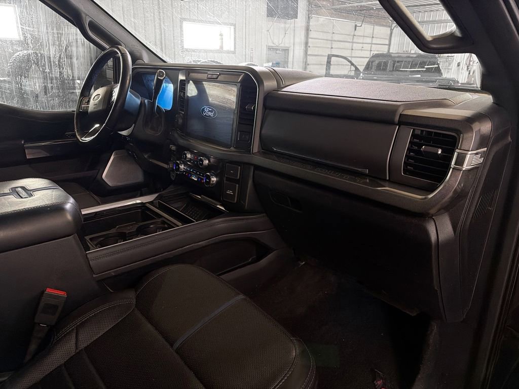 Used 2025 Ford F450 Platinum w/ FX4 Off-Road Package image 10