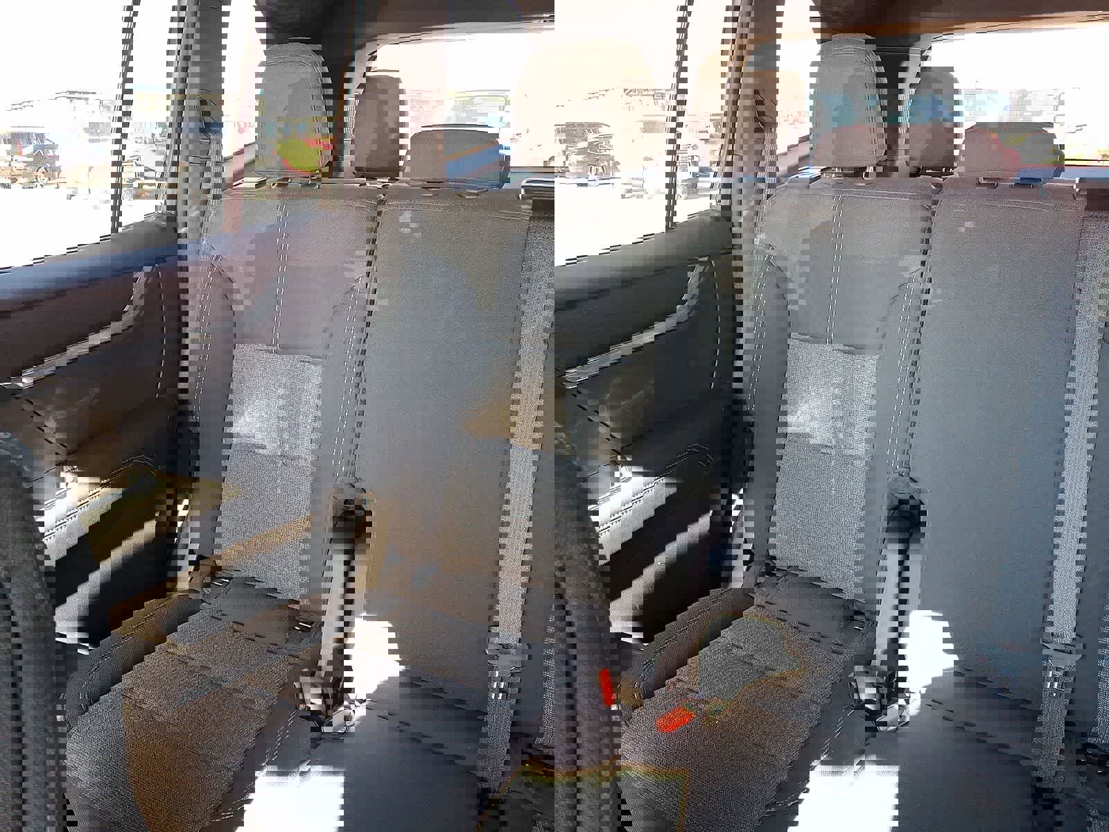 Used 2025 GMC Acadia Elevation image 13