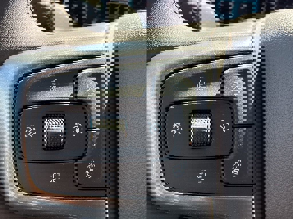 New 2026 Chevrolet Traverse LT image 21