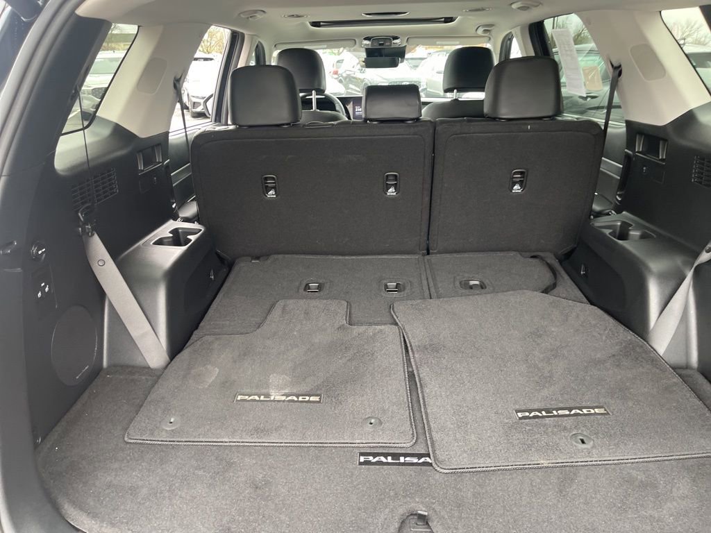 Used 2023 Hyundai Palisade SEL image 32