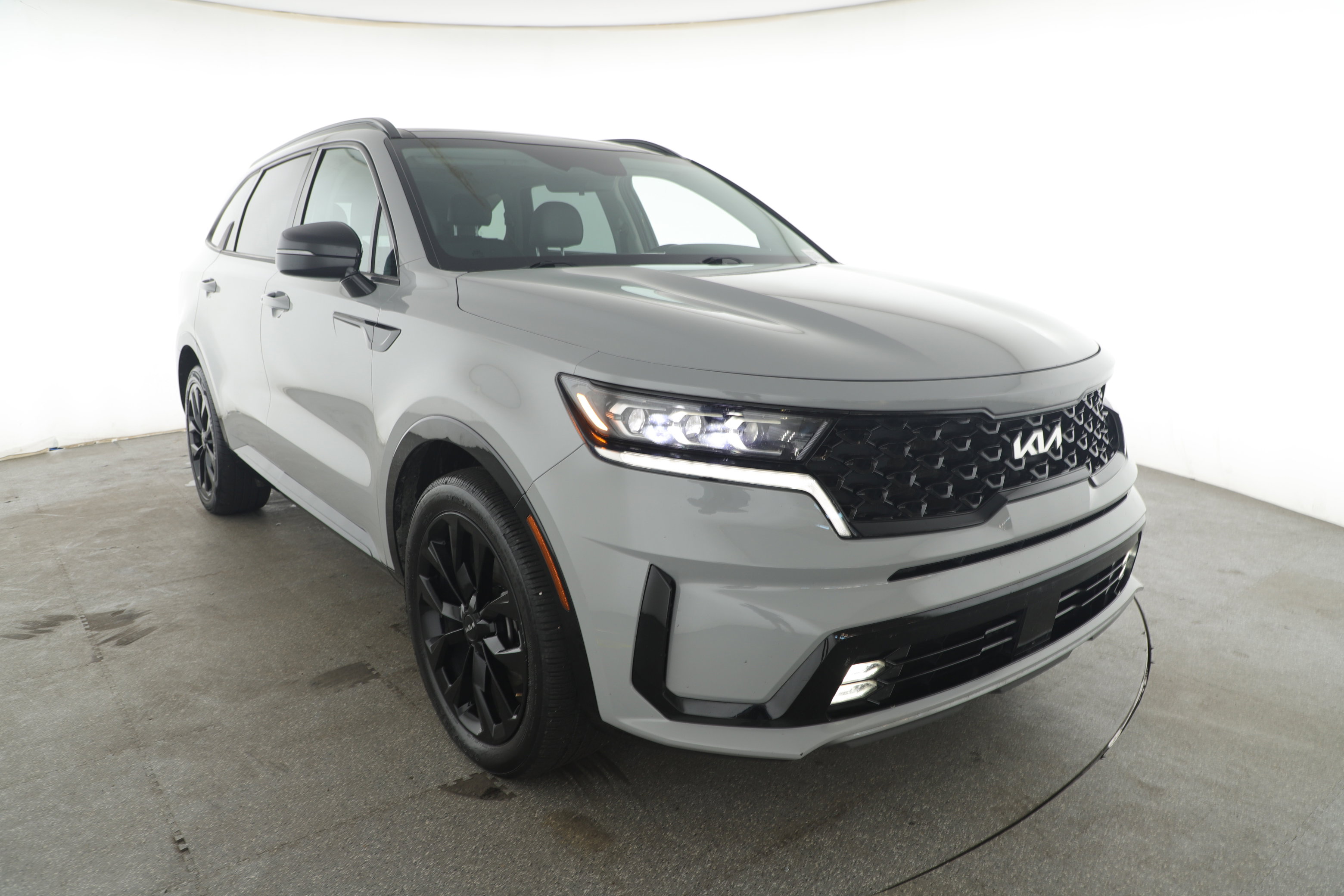 Used 2022 Kia Sorento SX image 3