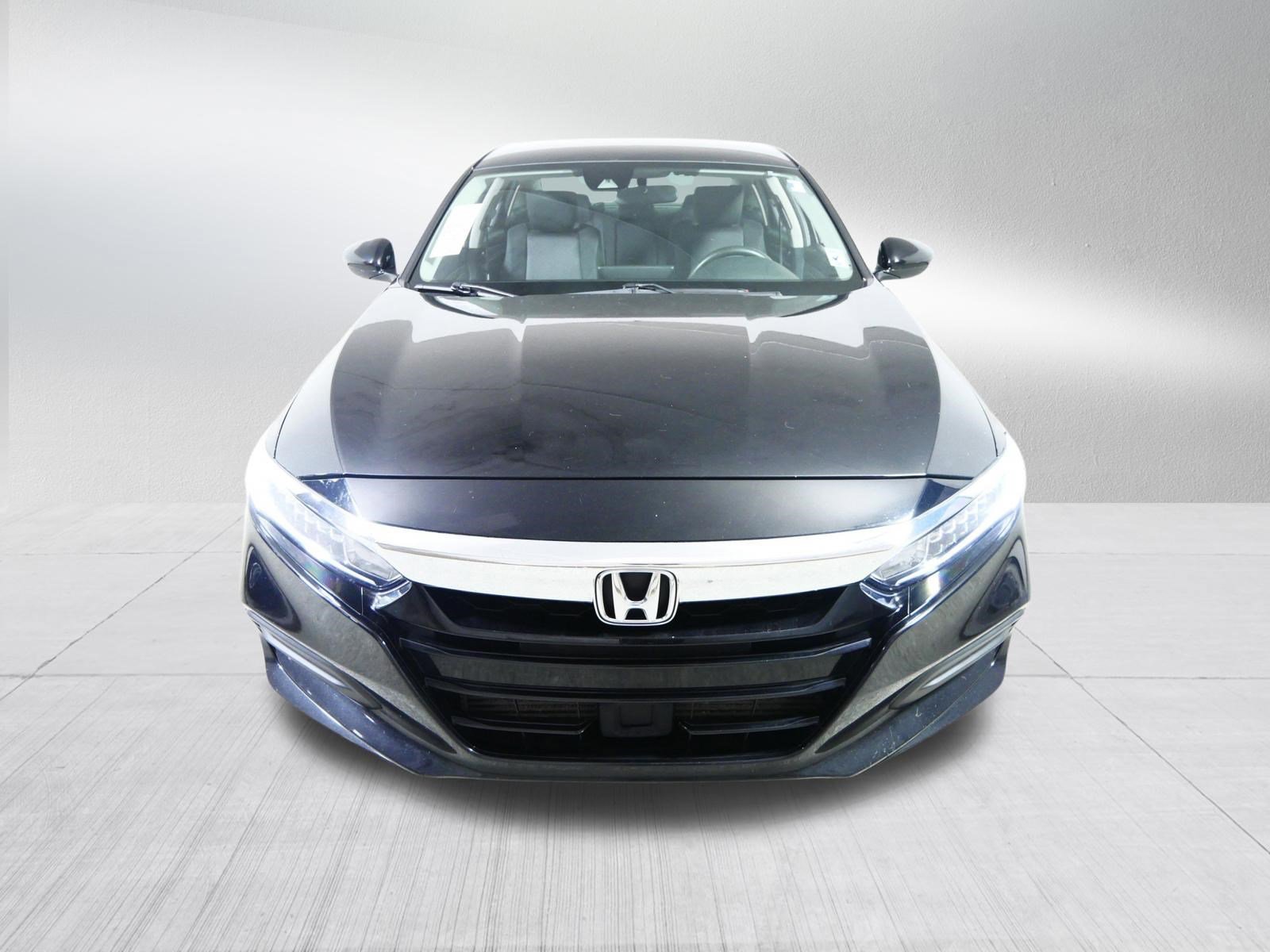 Used 2018 Honda Accord LX image 2