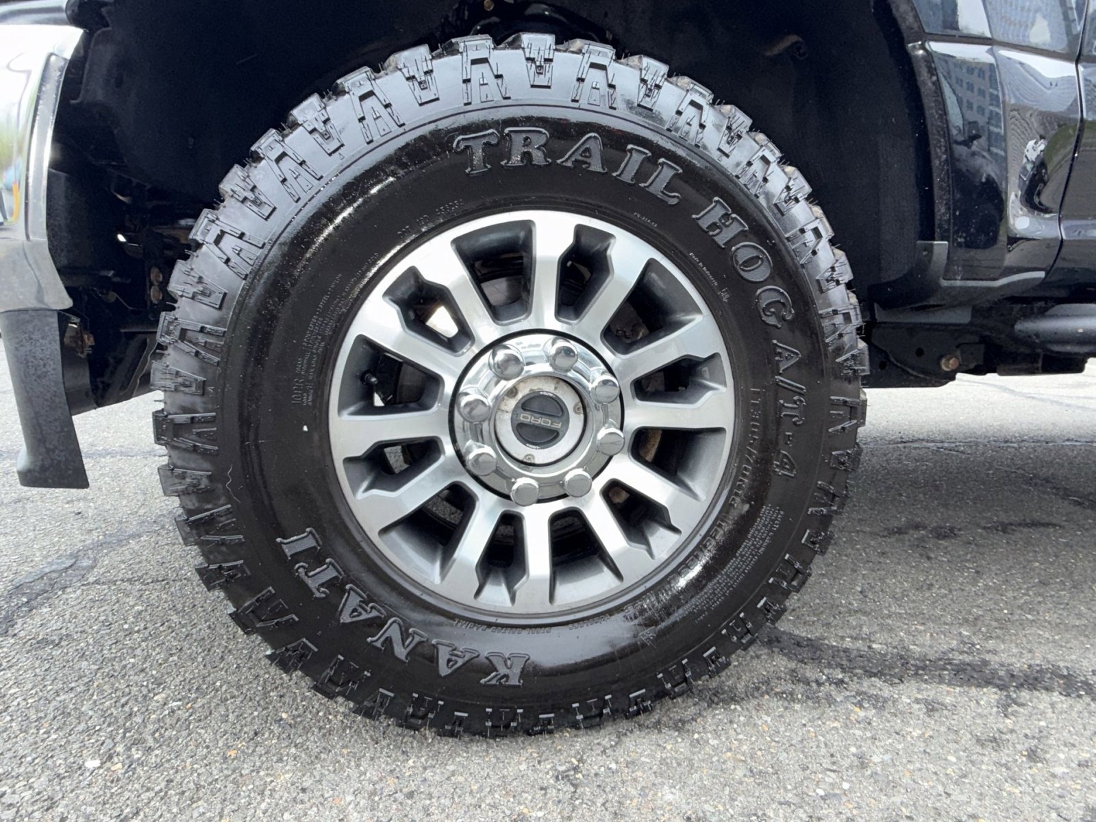 Used 2022 Ford F250 Lariat w/ Lariat Value Package image 12