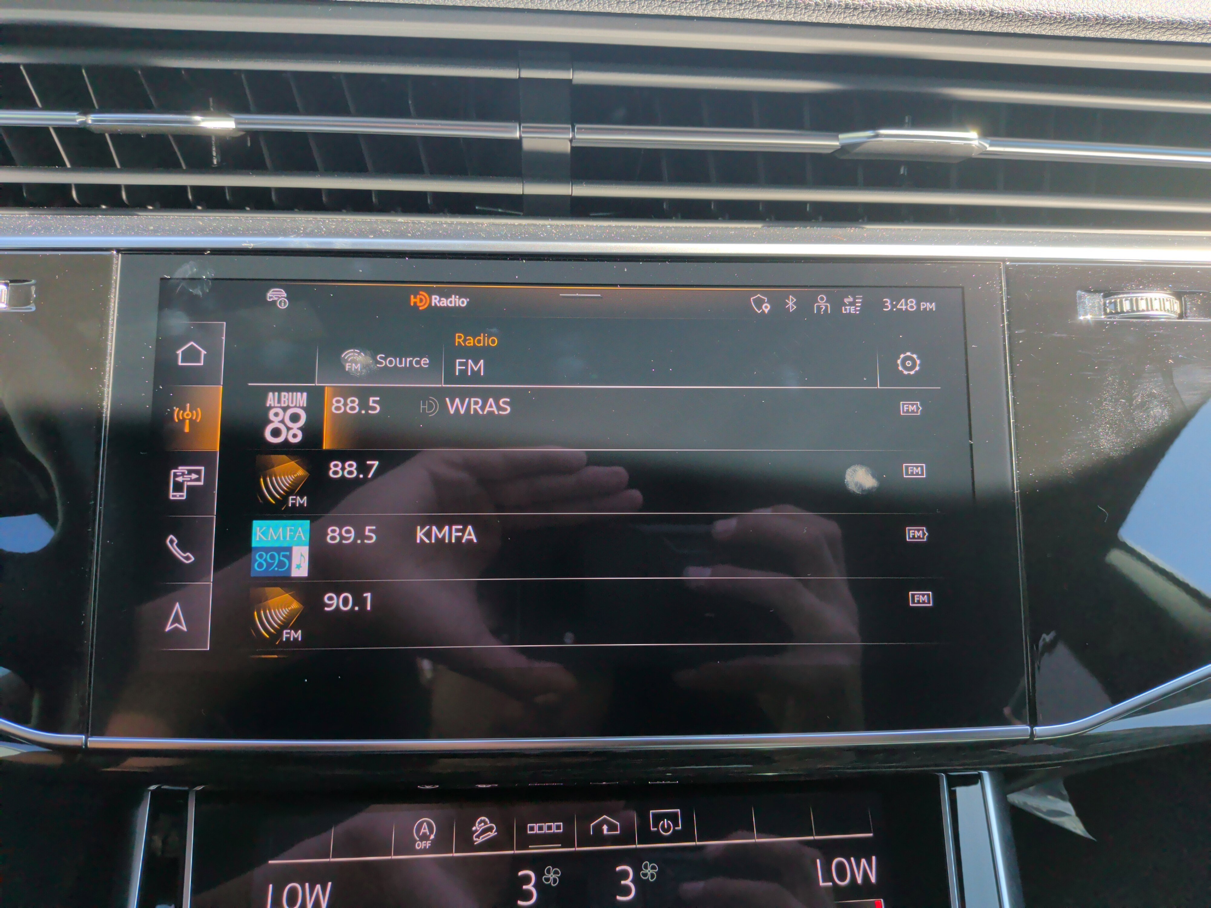 Used 2024 Audi Q8 Premium Plus w/ Premium Plus Package image 23