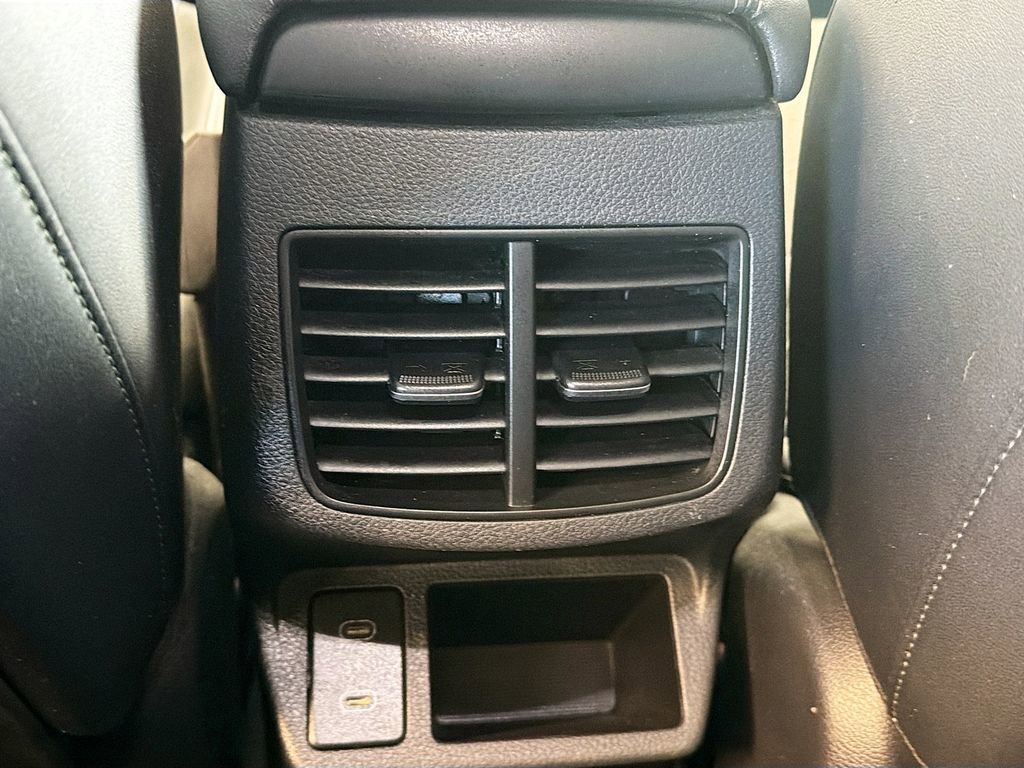 Used 2024 Kia Seltos S image 27