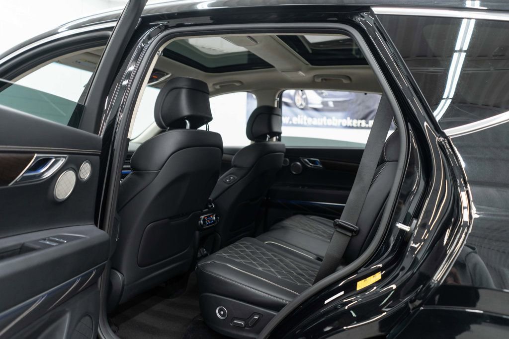 Used 2023 Genesis GV80 3.5T w/ Prestige Package image 16
