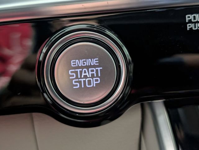 Used 2024 Kia Carnival SX Prestige image 25