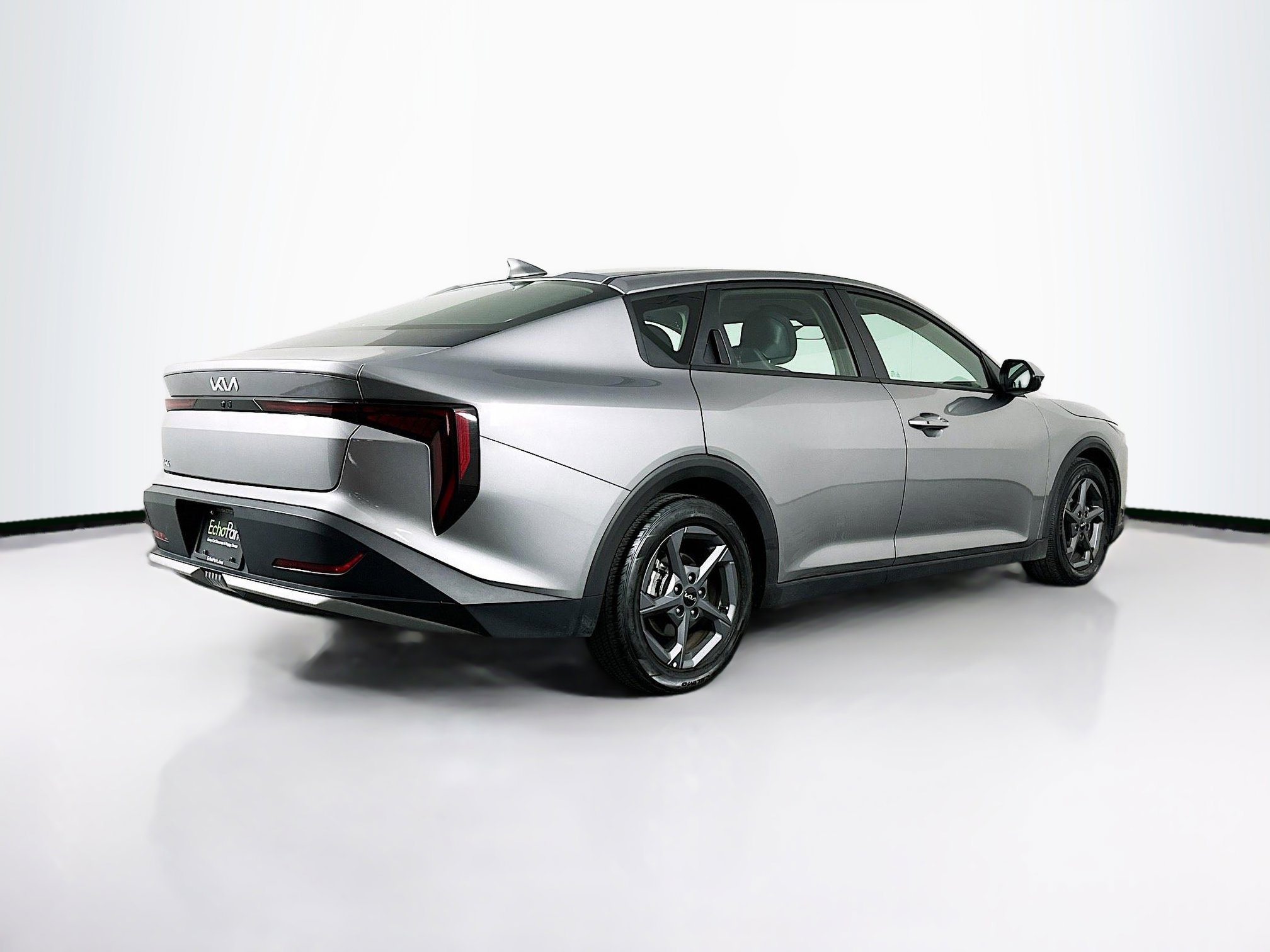 Used 2025 Kia K4 LXS image 9