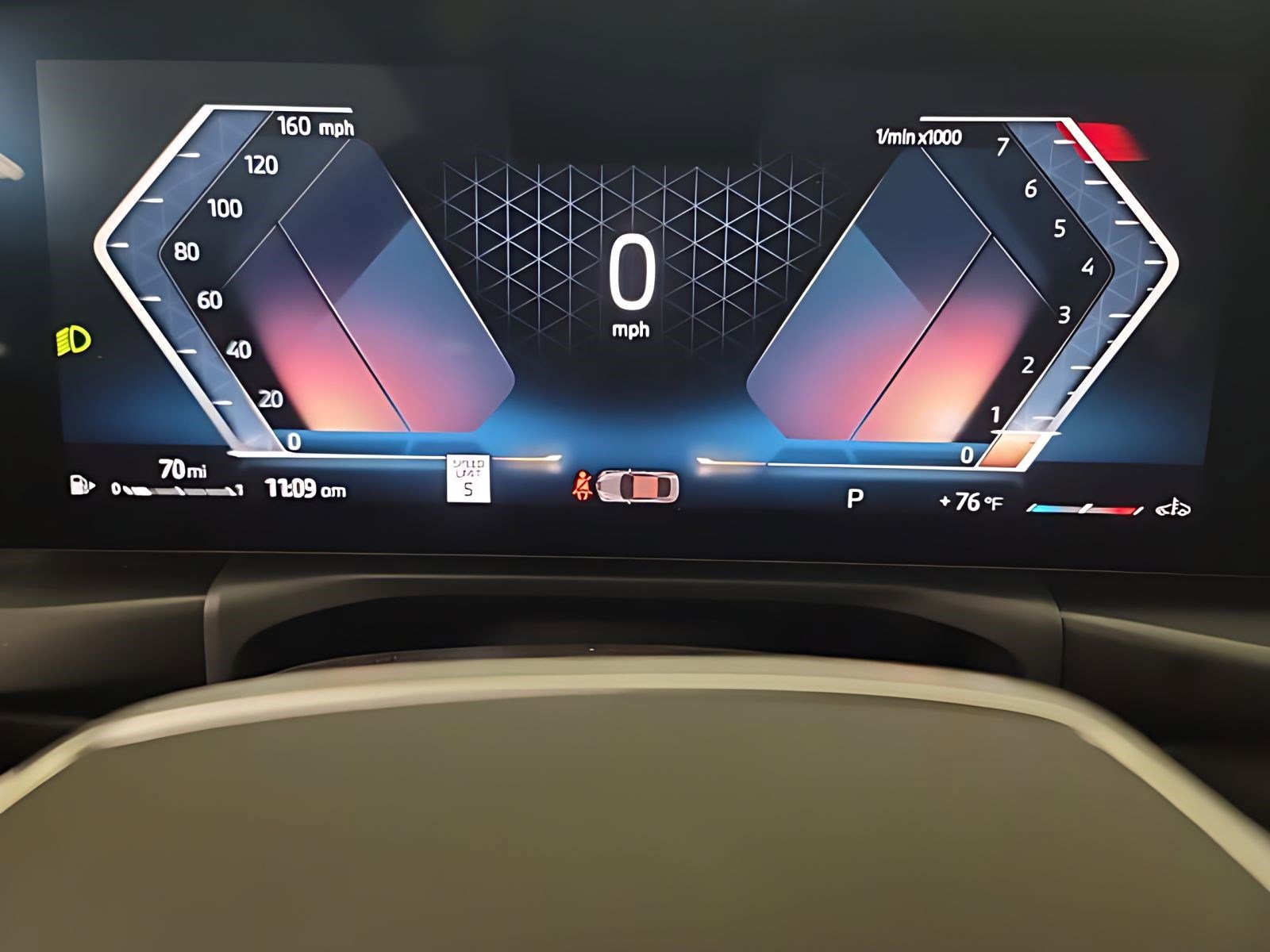 Used 2025 BMW 230i Coupe w/ Convenience Package image 12