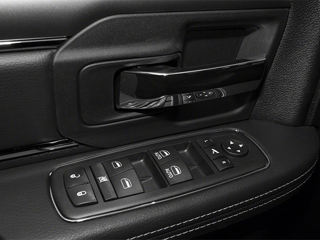 Used 2013 RAM 1500 Laramie RWD image 21