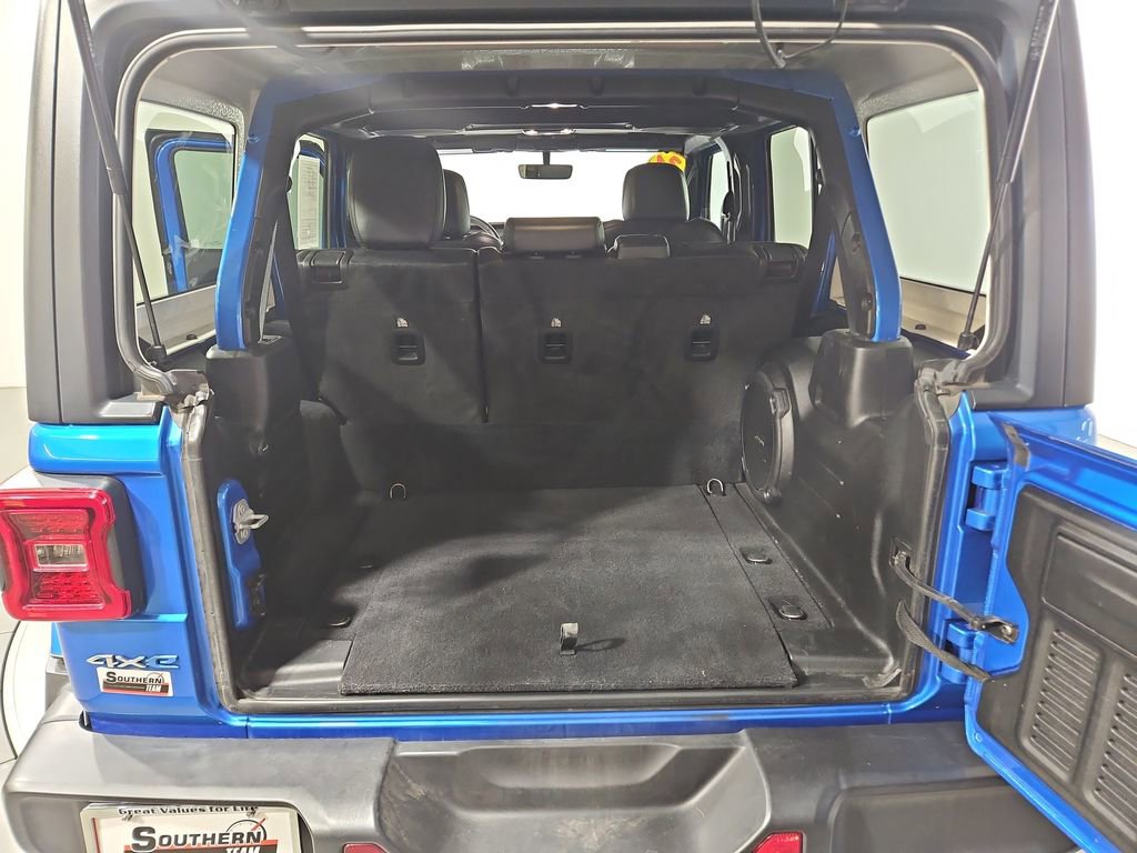 Used 2021 Jeep Wrangler Unlimited Sahara image 23
