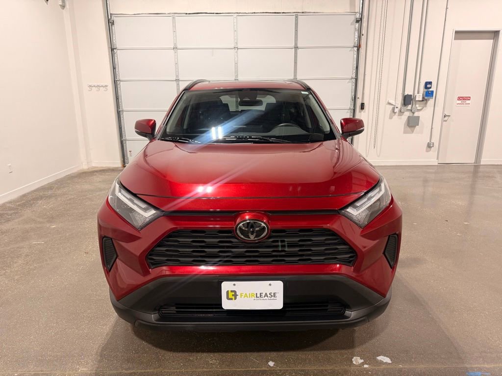 Used 2023 Toyota RAV4 XLE w/ Convenience Package FWD image 2