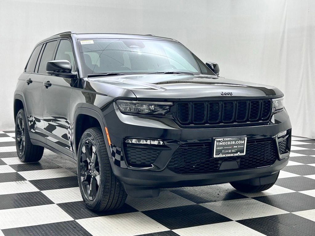 New 2025 Jeep Grand Cherokee Limited w/ Black Appearance Package AWD/4WD image 2