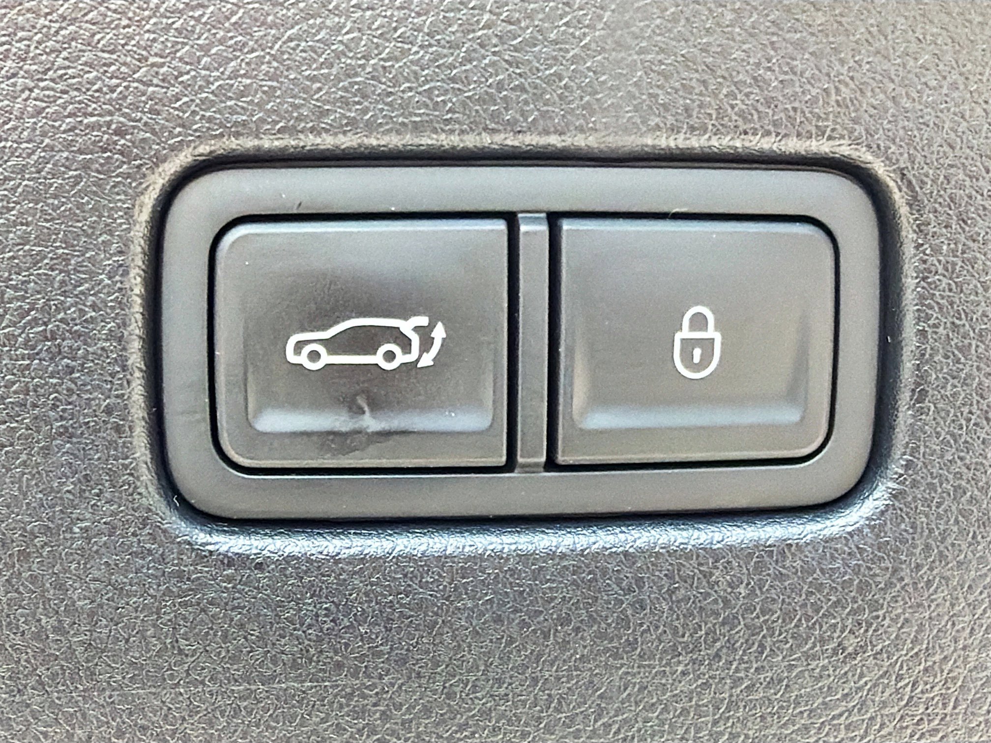 Used 2026 Genesis GV70 3.5T Sport Prestige image 13