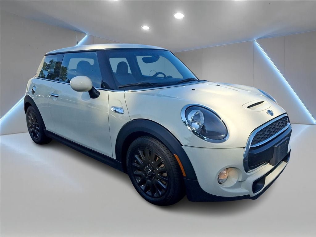 Used 2019 MINI Cooper S FWD image 3