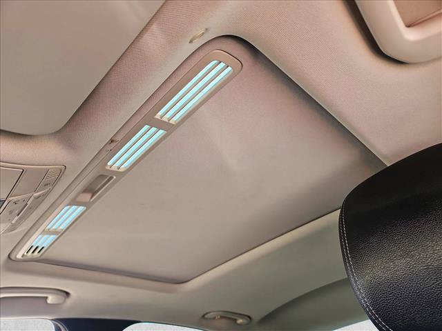 Used 2018 Mercedes-Benz E 300 image 16