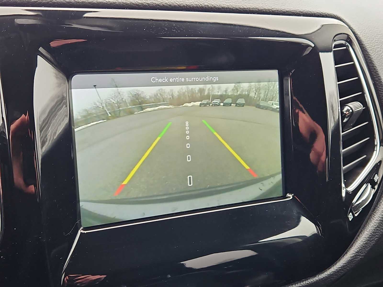 Used 2020 Jeep Compass Altitude image 15