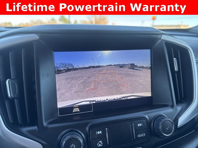 Used 2024 GMC Terrain SLT image 13