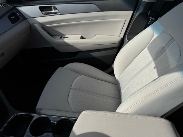 Used 2019 Hyundai Sonata SE image 23