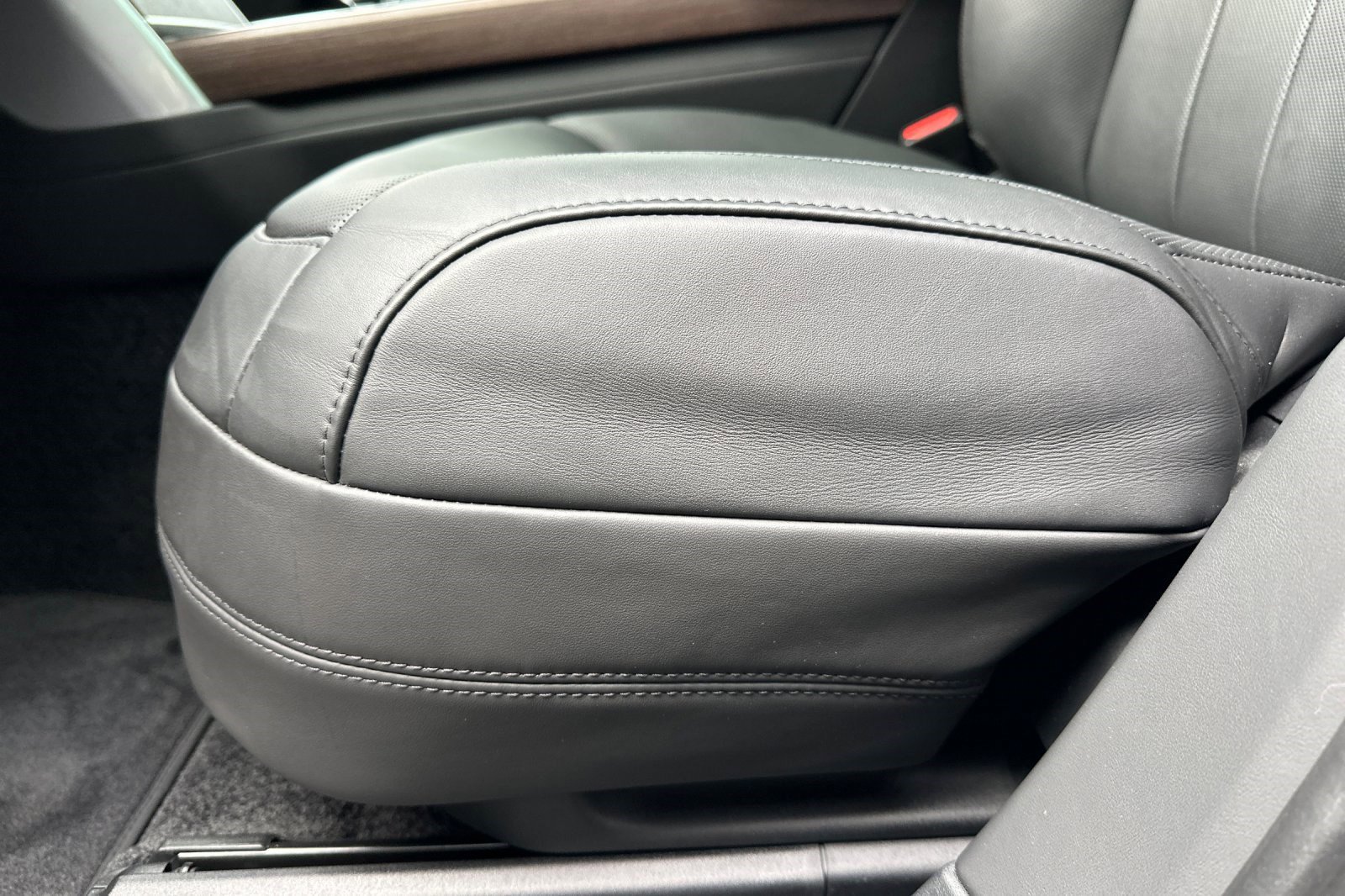 Used 2024 Land Rover Range Rover SE image 17