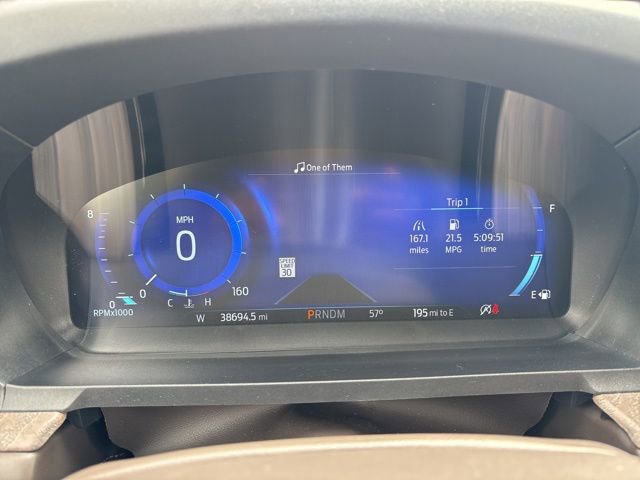 Used 2020 Ford Explorer Platinum w/ Premium Technology Package AWD/4WD image 9