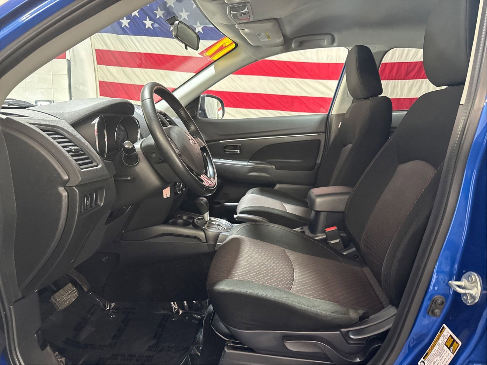 Used 2017 Mitsubishi Outlander Sport ES FWD image 9