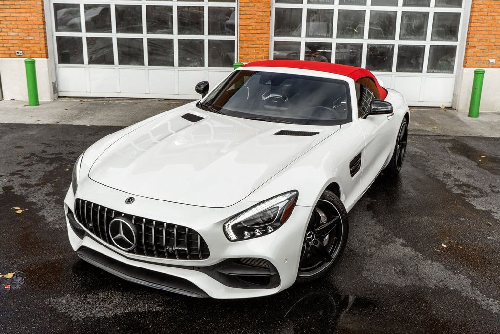 Used 2018 Mercedes-Benz AMG GT Roadster w/ Lane Tracking Package image 3