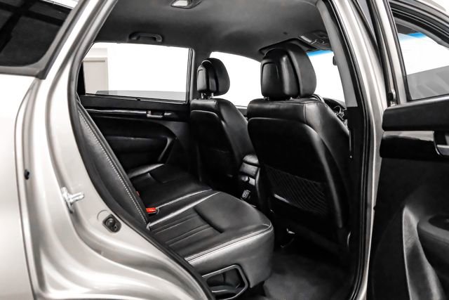 Used 2015 Kia Sorento EX image 43