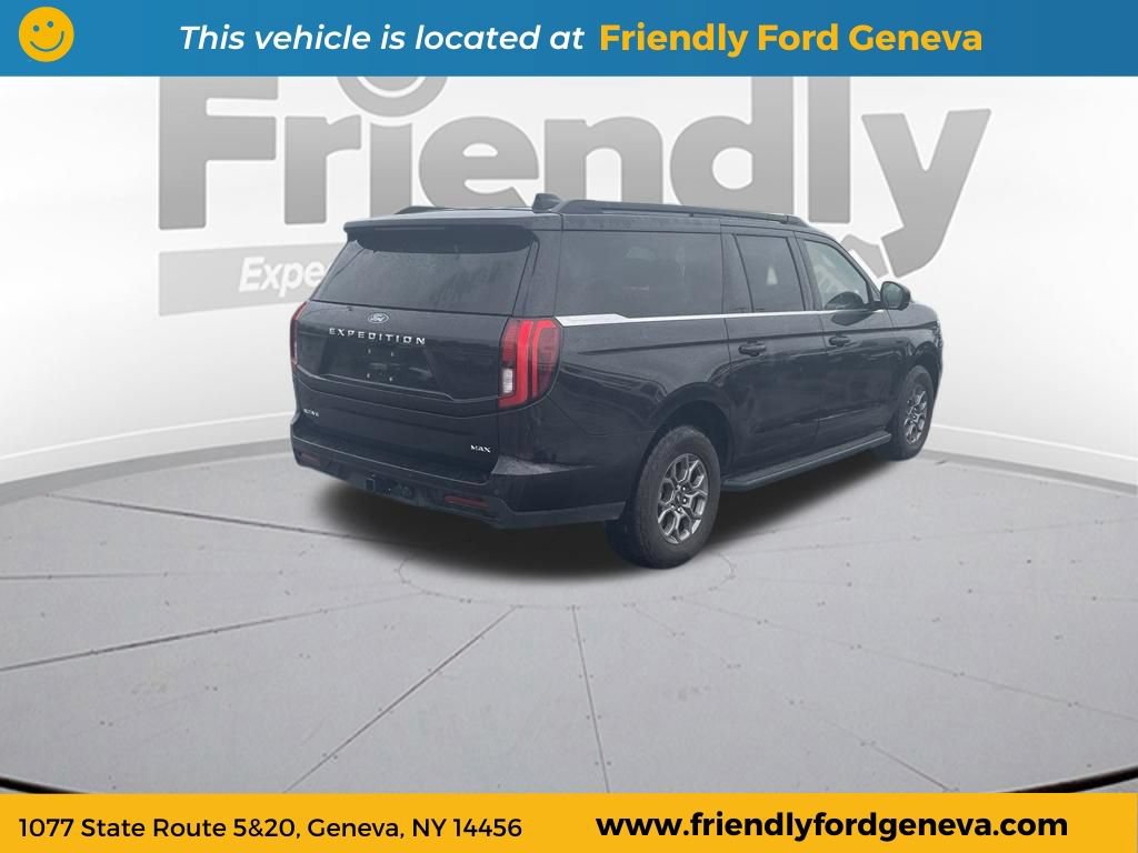 Used 2025 Ford Expedition Max Active AWD/4WD image 5