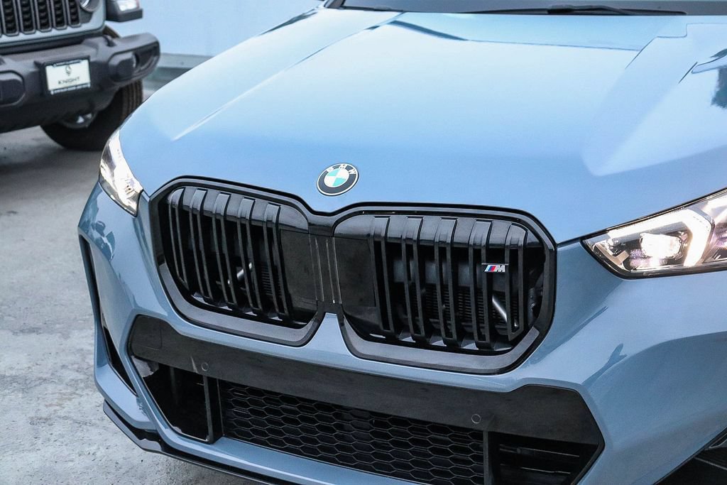 Used 2024 BMW X1 M35i w/ Shadowloine Package AWD/4WD image 6