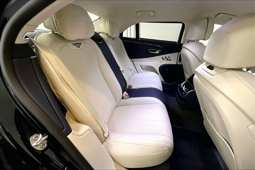 New 2026 Bentley Flying Spur Plug-In Hybrid image 26