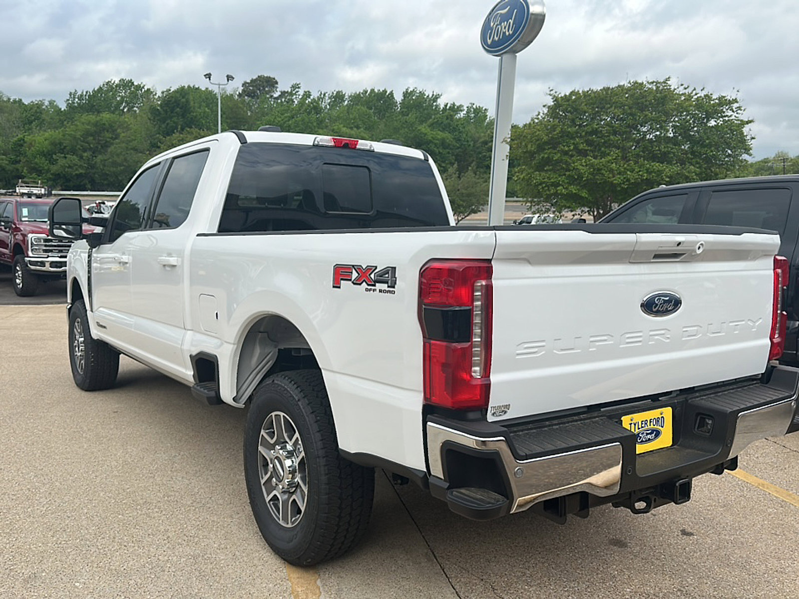 New 2026 Ford F250 Lariat w/ Lariat Ultimate Package AWD/4WD image 6
