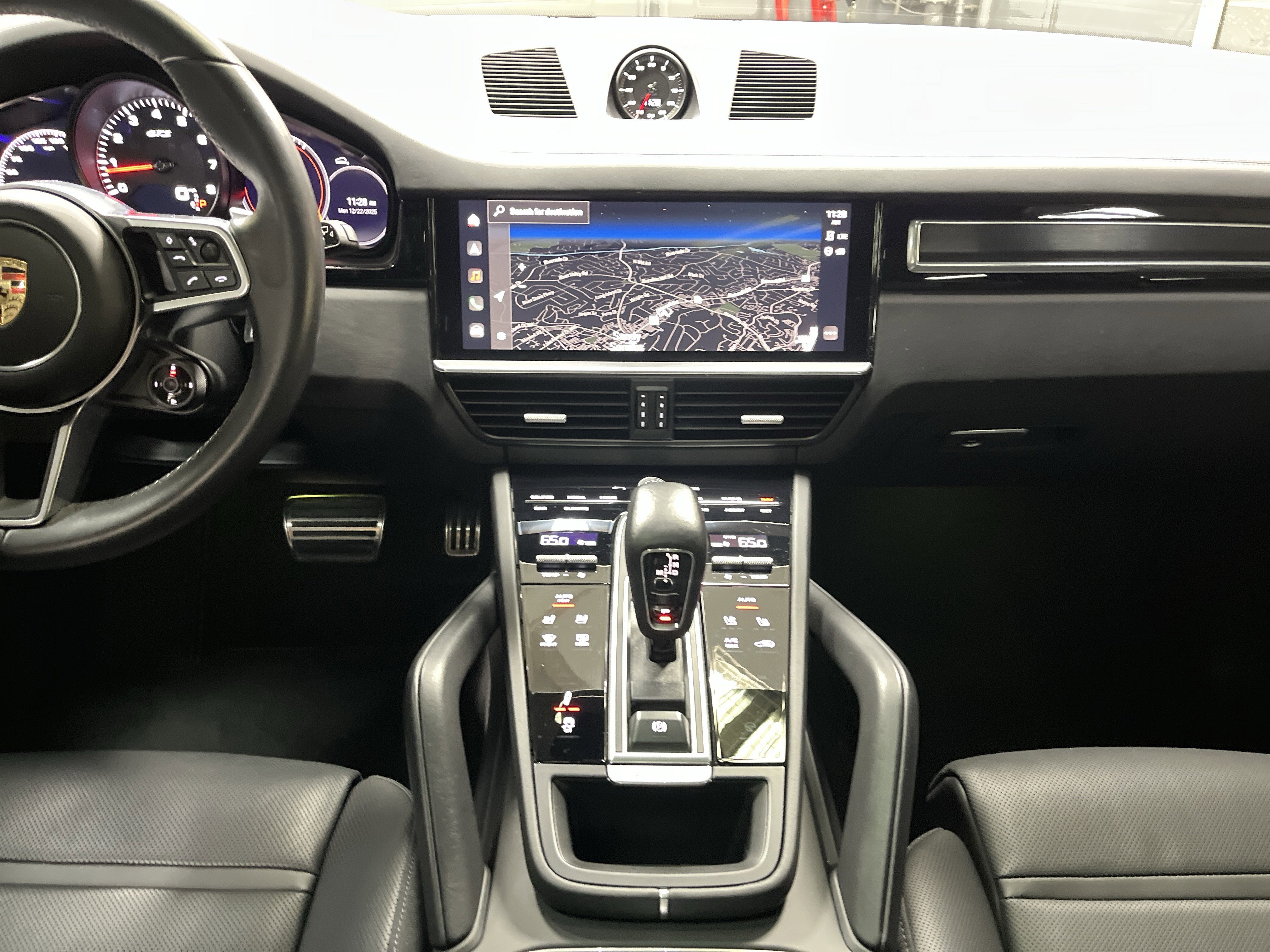 Used 2023 Porsche Cayenne GTS image 30